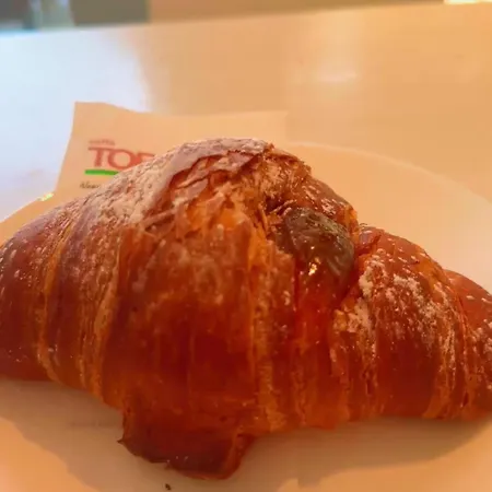 Dolce Di Monica Albergue *