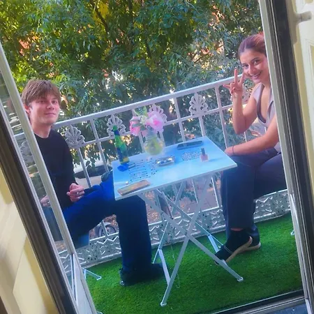 Dolce Di Monica Albergue *