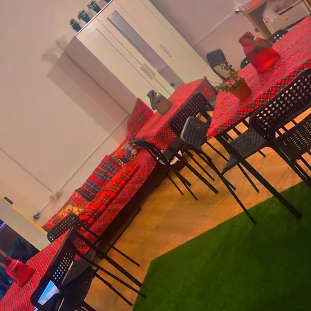 Dolce Di Monica Neapel