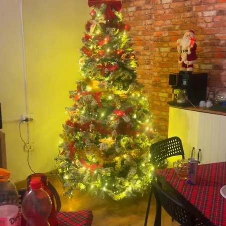 Dolce Di Monica Hostal